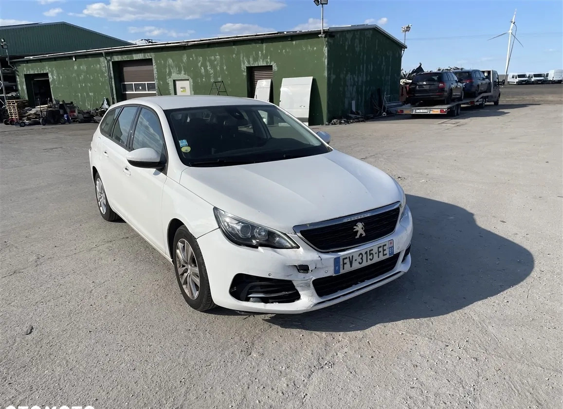 Peugeot 308 cena 33750 przebieg: 68000, rok produkcji 2020 z Wyrzysk małe 529
